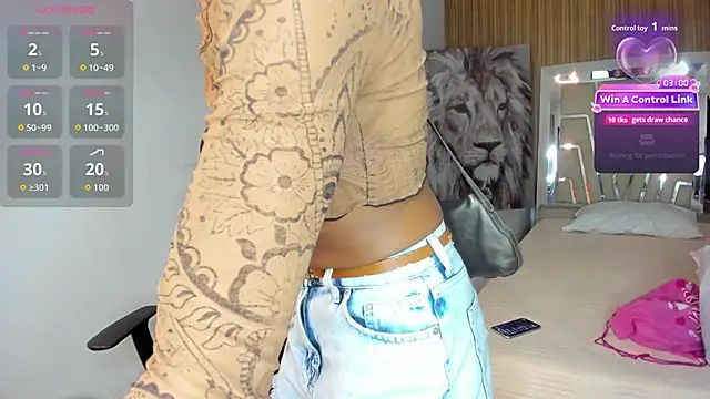 Pertunjukan Kamera Web VictoriaRousse_