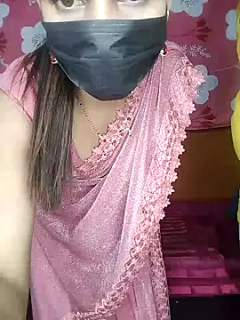 CUTI-NAINA Live XXX Chat