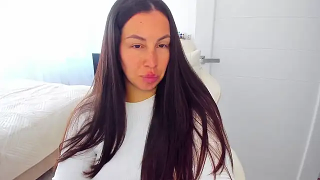 AvisFlowers: онлайн-секс-чат