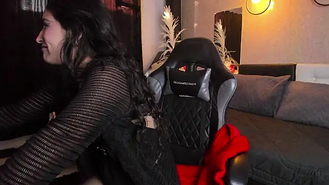 Vicky_Angeel: онлайн-секс-чат