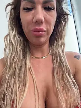 LoreennAny 现场XXX聊天