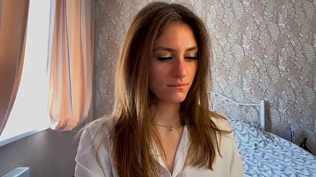 Chatroom XXX en direct de miainheat