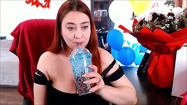 Онлайн чат XXX SimplyDivine