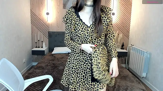 Živý XXX chat elise_robbie