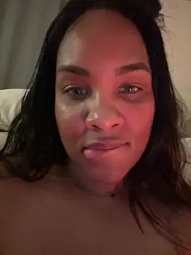 แชท XXX สดของ Chaniita