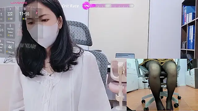 Kathylove_2023のライブXXXチャット