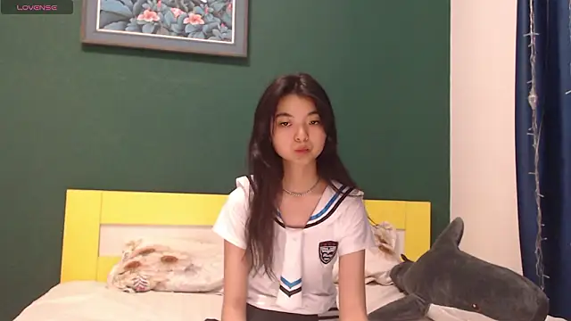 Chat XXX en directo de Shy_Kira