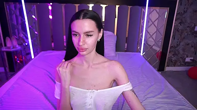 Snow_WhiteeeX Live XXX-chat