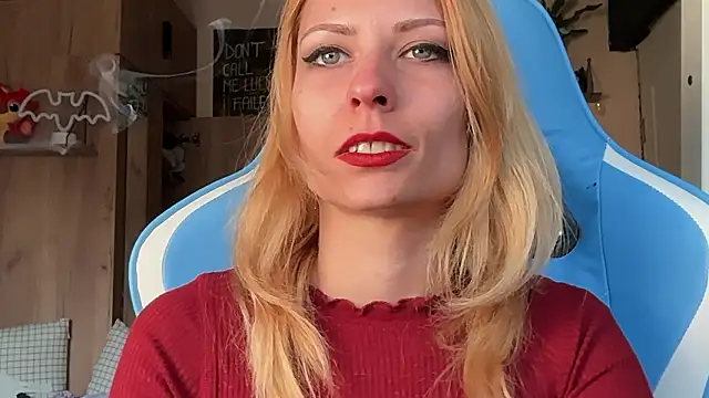 karo123421's Live XXX Chat