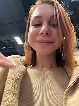 RosieSecret's Live XXX Chat