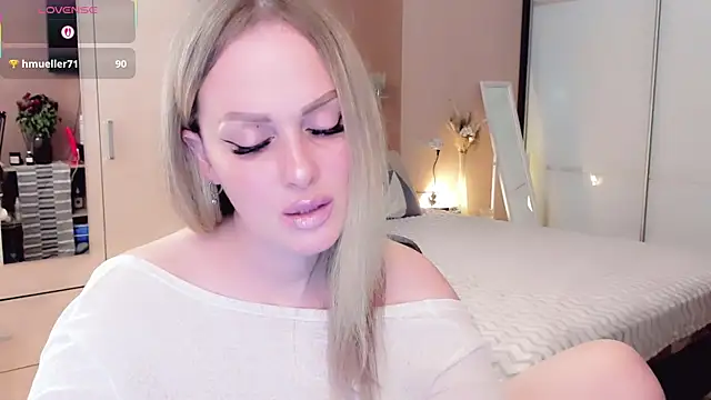 Онлайн чат XXX Libby_Nora