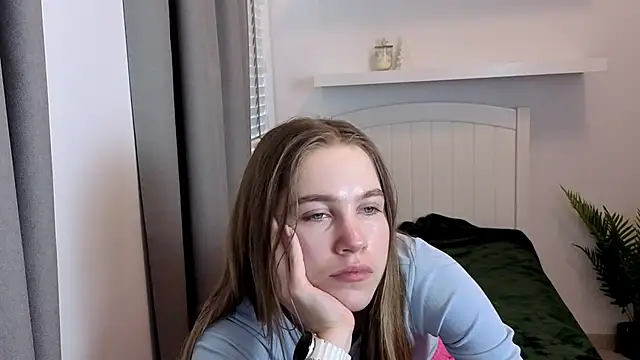 Just_L0VE_me – Naživo XXX chat