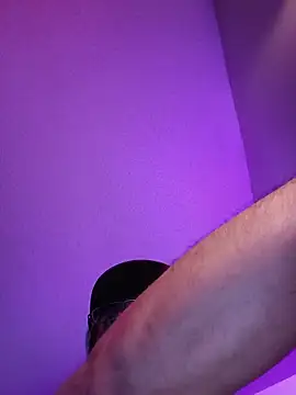 _Ramone666 Adlı Modelin Canlı XXX Sohbeti