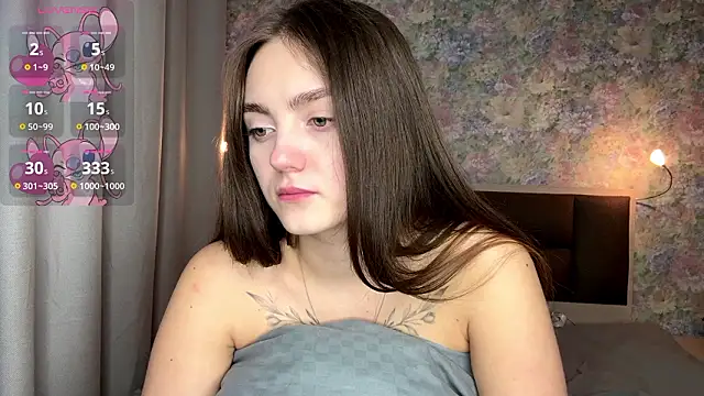 LoraDavi Chat XXX live