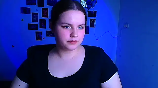 Kitty_Mia_Kitty Obrolan Langsung XXX