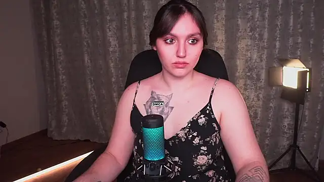 Hoot_owl_cbのライブXXXチャット