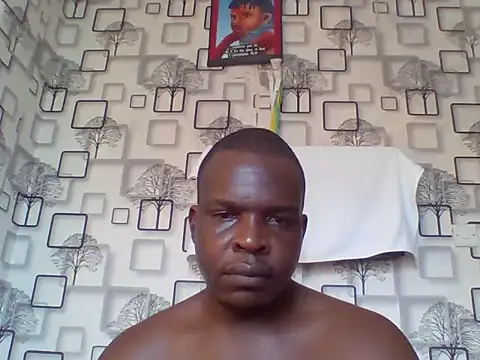 Chumba_001: διαδικτυακό σόου στην κάμερα