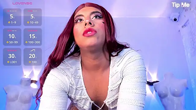 Emili_Roux 即時 XXX 聊天