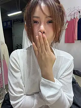 Selenaaaaa- 在線直播表演