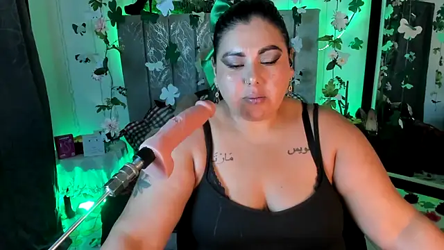 AndreaKinky's Live XXX Chat