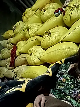 kaia-cam webcam show