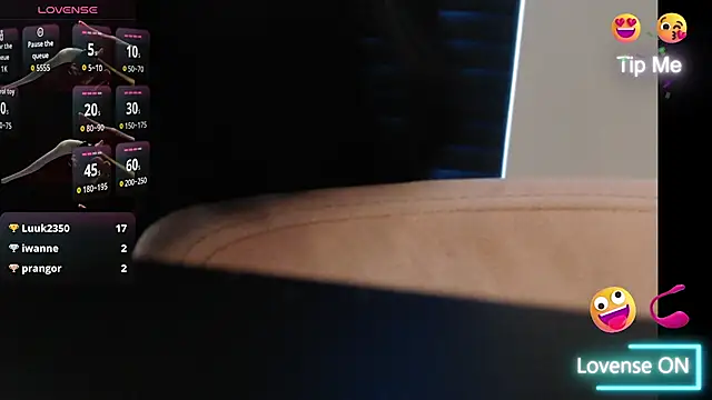 JenniLowen's Live XXX Chat