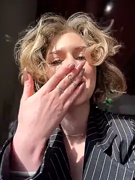 แชท XXX สดของ KellyKeler