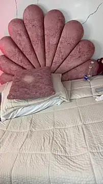 Онлайн чат XXX NiickyJones