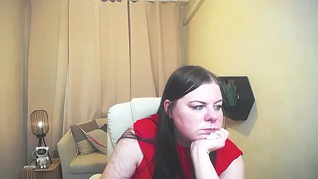 BritneyRaine 即時 XXX 聊天