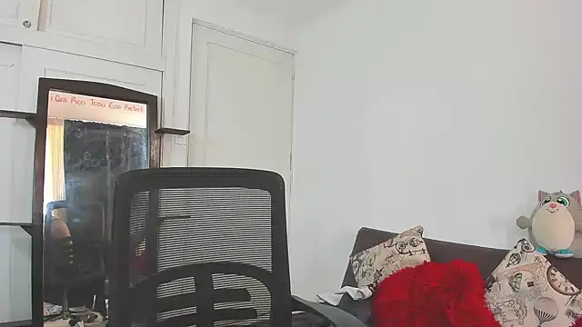 AliceCat_01 即時 XXX 聊天