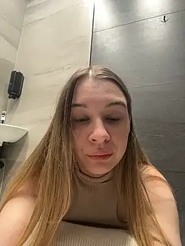 Онлайн чат XXX SashaCatt