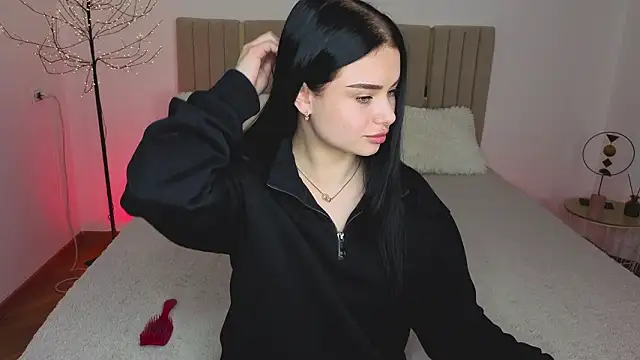 Онлайн чат XXX Silena_sky