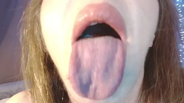 Chat XXX ao vivo de julia_renard