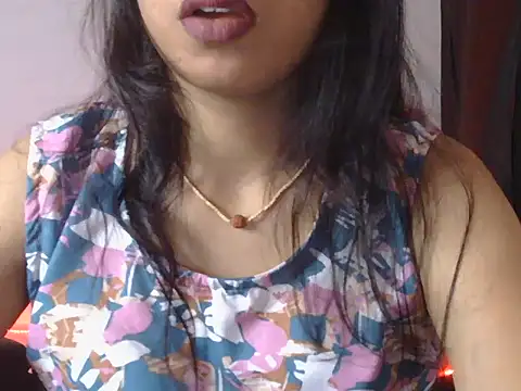 Show modela miss_ragni na web-kameri