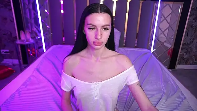 Snow_WhiteeeX: онлайн-секс-чат