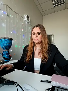 Онлайн чат XXX Juicy_PeachLux