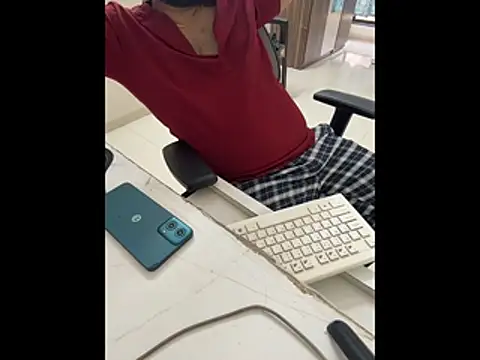 FlirtyxBoy: онлайн-секс-чат