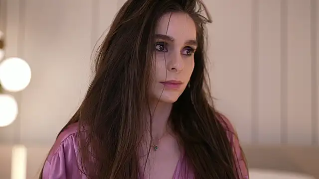 DoviaClaire's Live XXX Chat