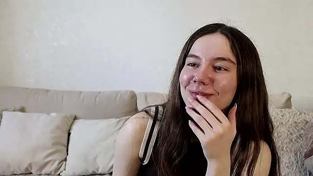 Petalwren's Webcam Show