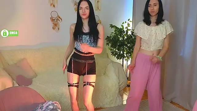 Evelin_wow élő XXX-chatje