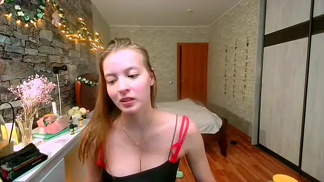 __Aphrodita__wow__ Adlı Modelin Canlı XXX Sohbeti