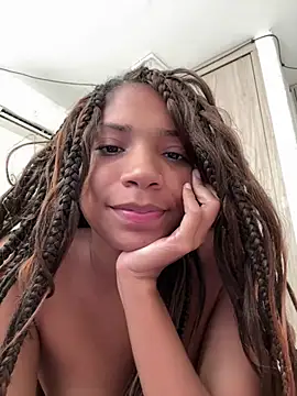 Chat +18 de Lirioafro ao vivo