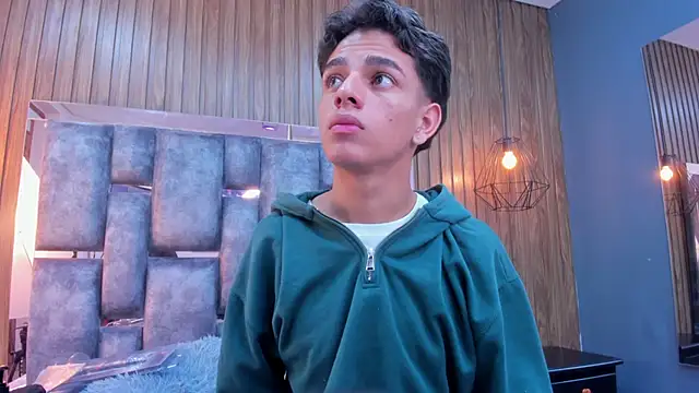 owen__johnsonのウェブカメラショー