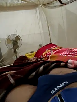 PIG_FUCKER_DADDY 网络视讯表演