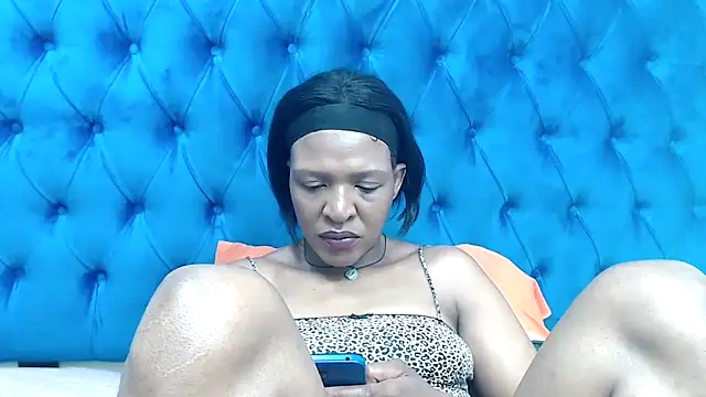 SpicyQueenxxxx 라이브 XXX 채팅