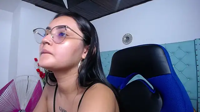 kathe-mills235's Live XXX Chat