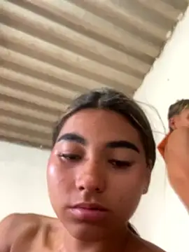 GeorgiandCoi Adlı Modelin Canlı XXX Sohbeti