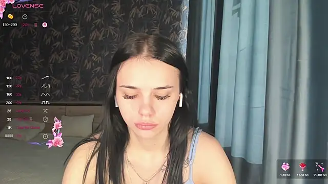 Kseni_a Chat XXX live