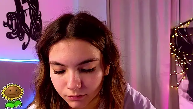 MargieDavidson Adlı Modelin Canlı XXX Sohbeti