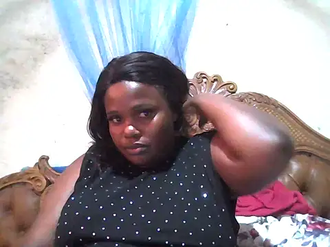 sexybigboobz 网络视讯表演